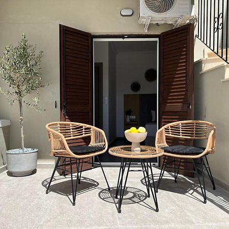 Cactus Apartment Skiathos Town Exterior photo