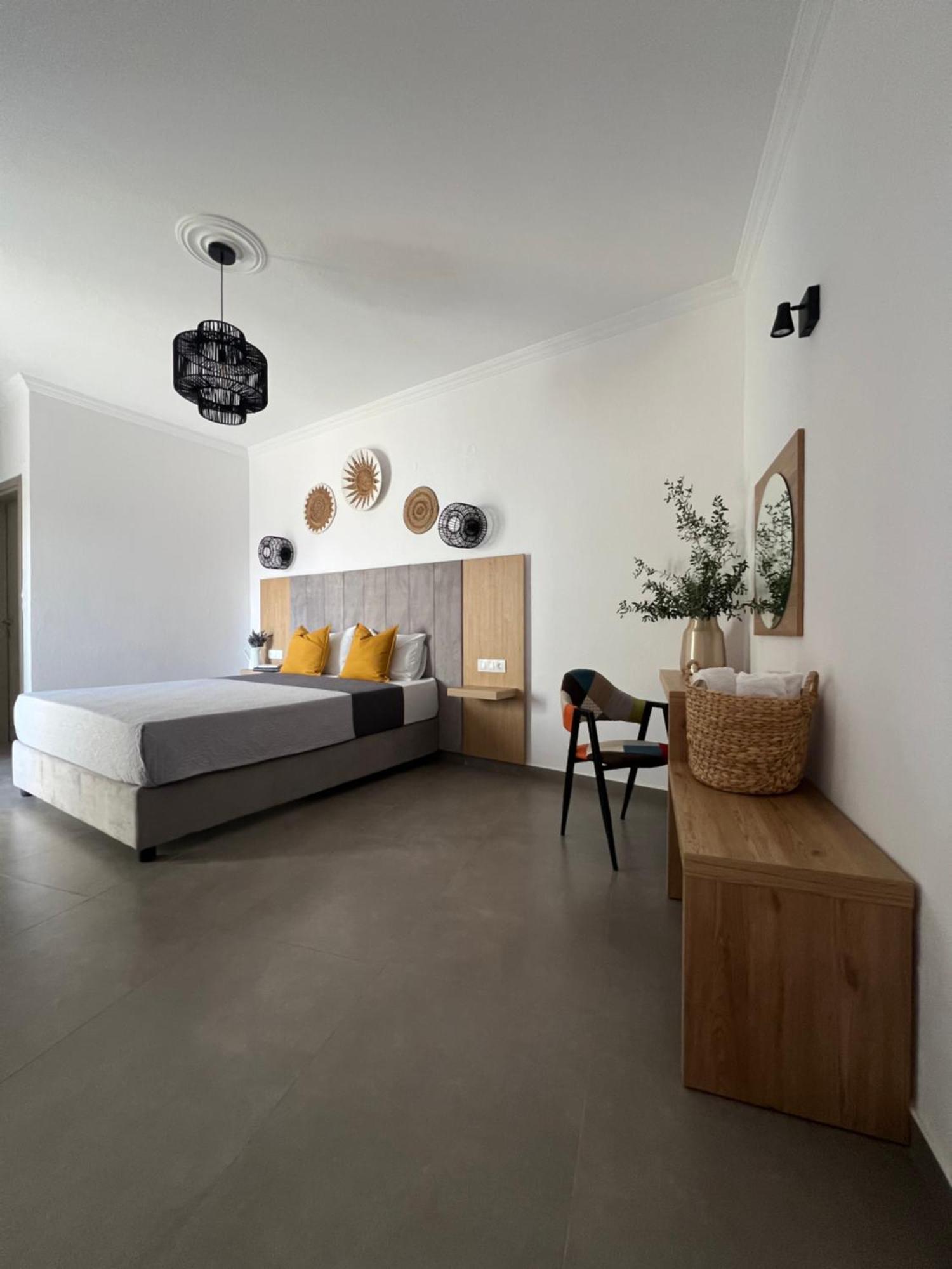Cactus Apartment Skiathos Town Exterior photo