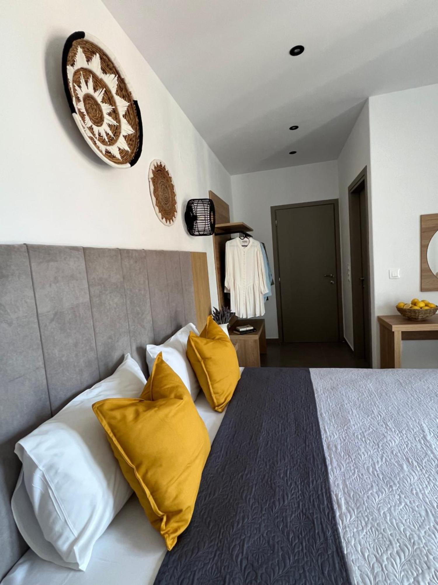 Cactus Apartment Skiathos Town Exterior photo