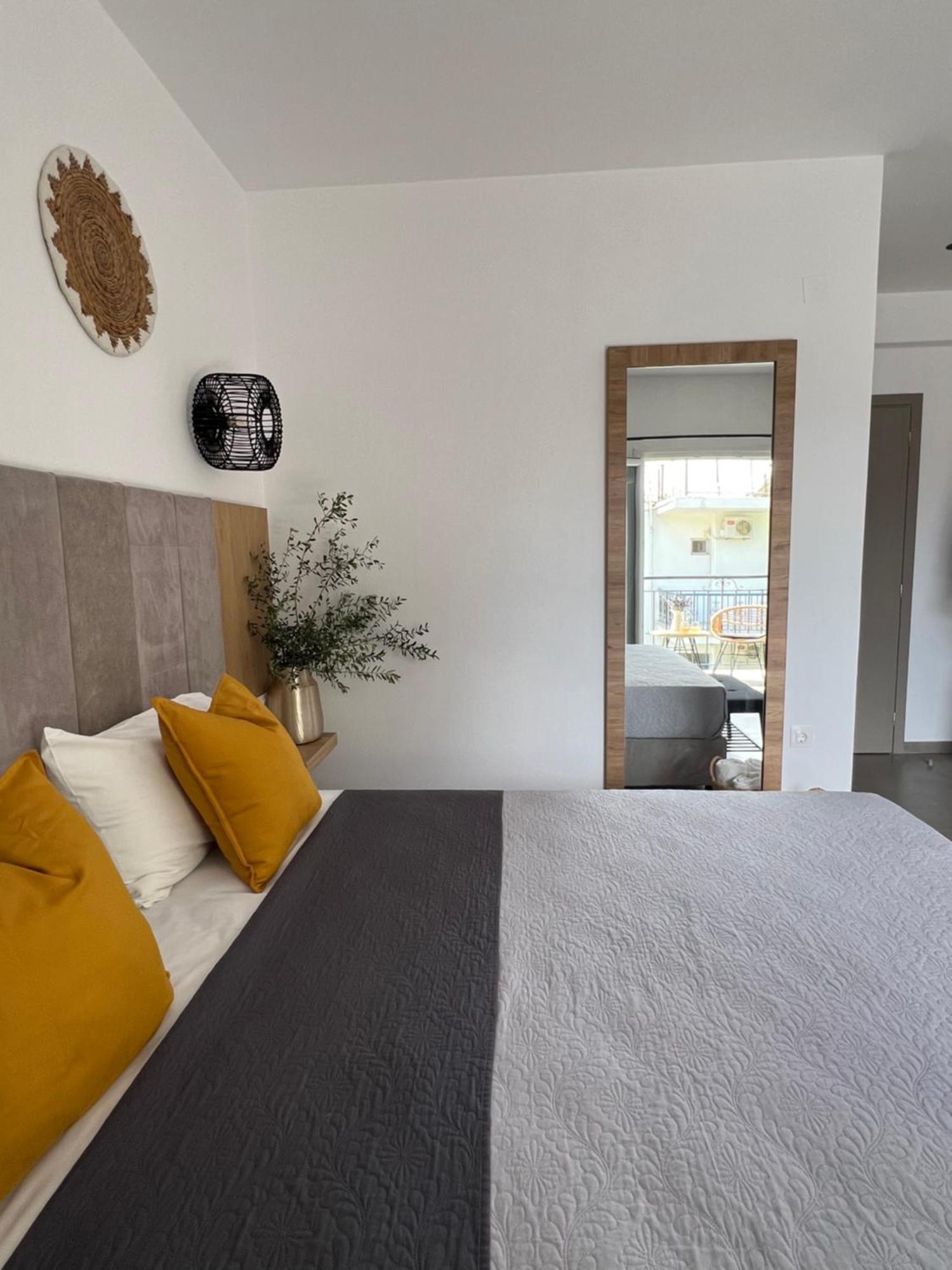 Cactus Apartment Skiathos Town Exterior photo
