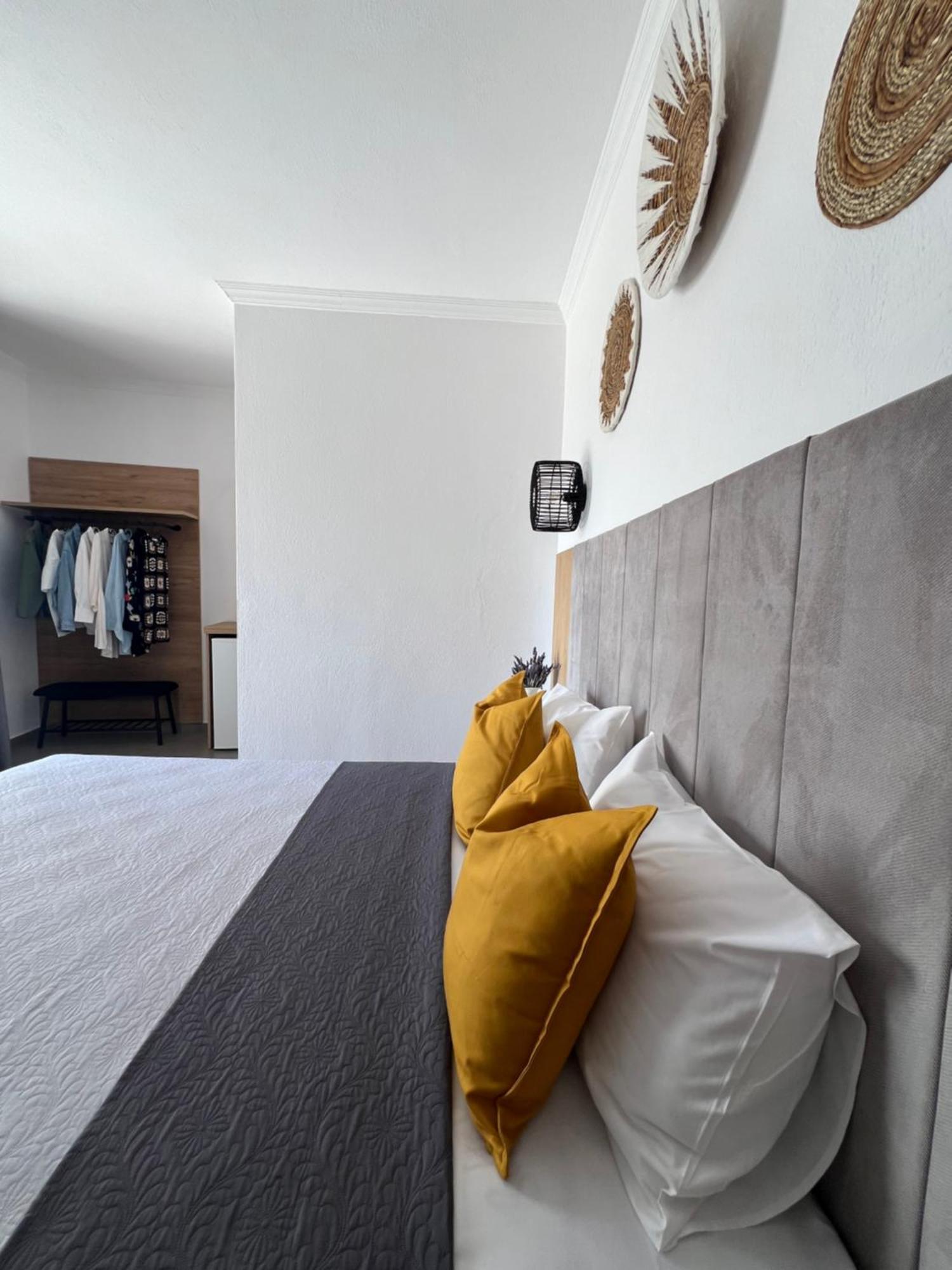 Cactus Apartment Skiathos Town Exterior photo